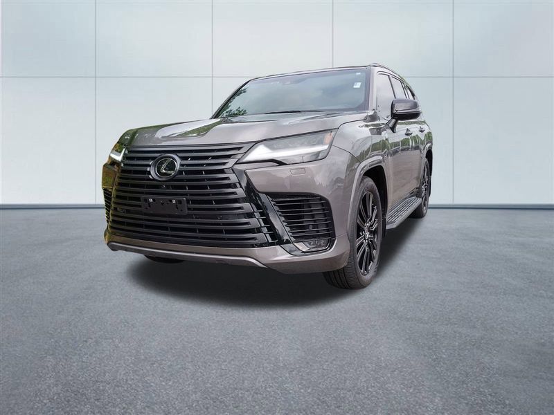 Lexus LX • 2024 • 21,453 km 1