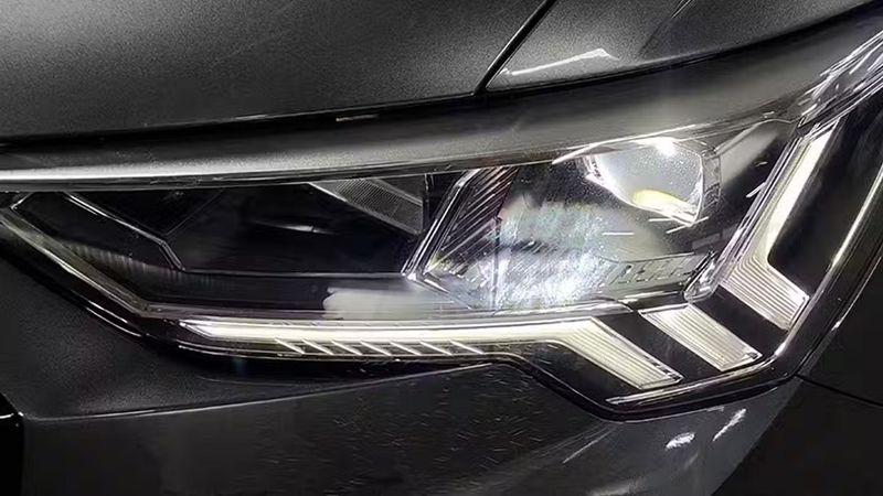 Audi Q3 • 2024 • 7,333 km 11