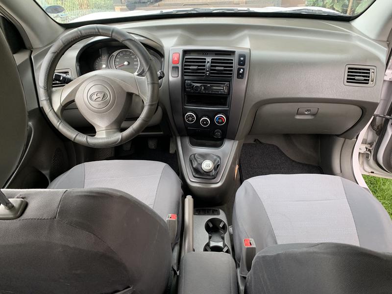 Hyundai Tucson • 2008 • 280,000 km 2