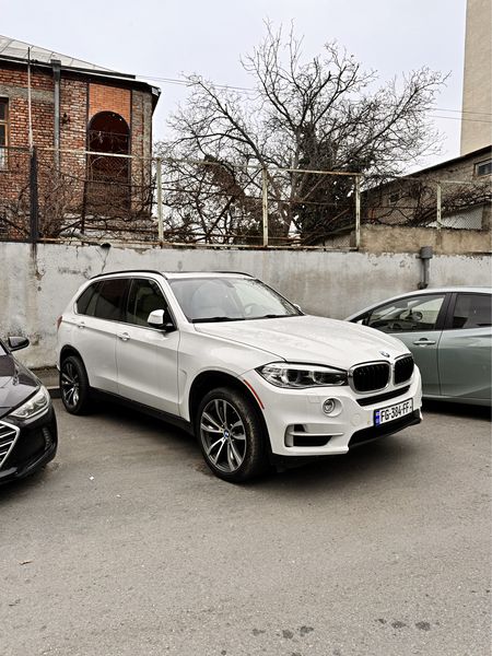 BMW X5 • 2017 • 135 km 1