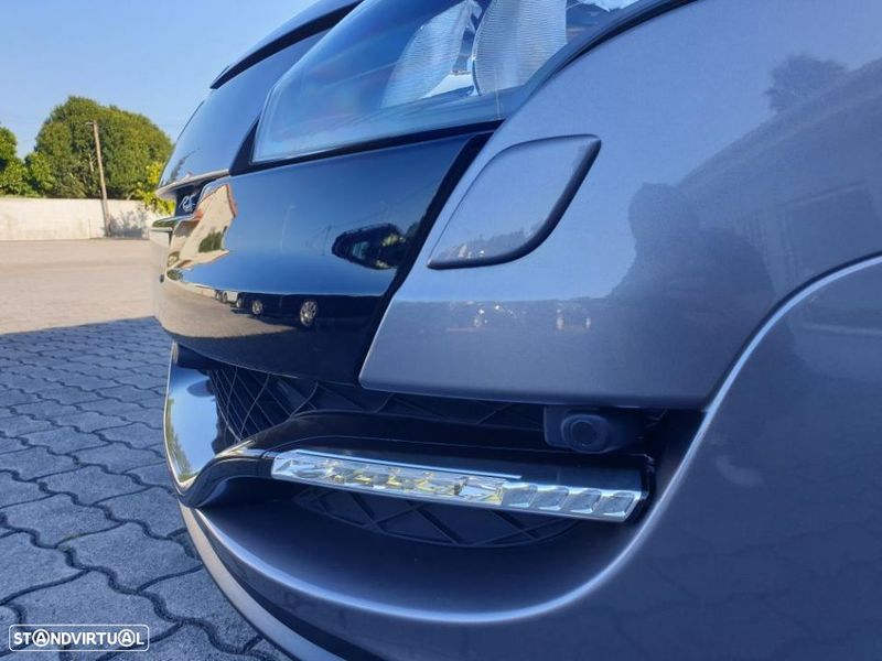 Renault Mégane Coupé • 2013 • 160,000 km 3