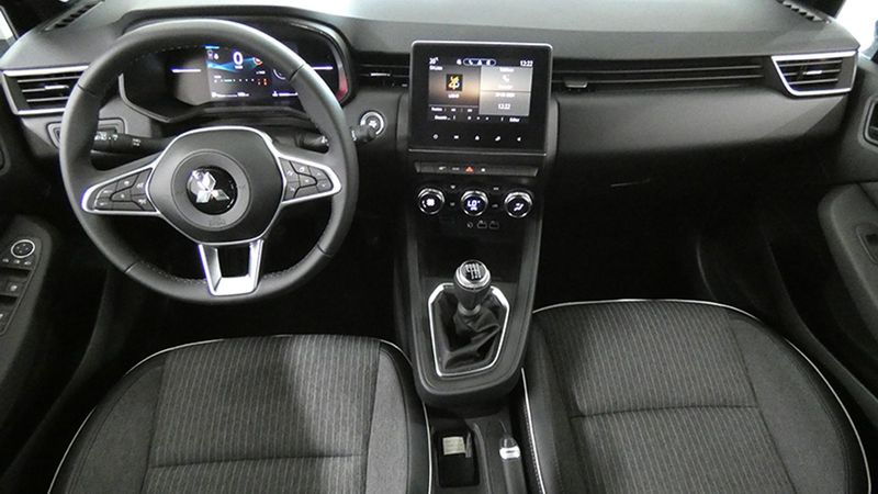 Mitsubishi Colt • 2024 • 1,765 km 8