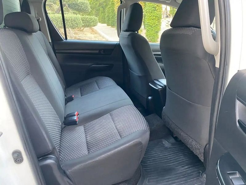 Toyota Hilux • 2019 • 189,000 km 9