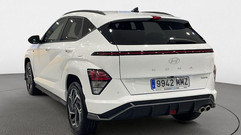 Hyundai Kona • 2024 • 17,405 km 4