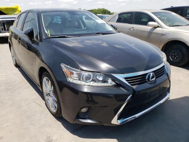 Lexus CT • 2017 • 100 km 1