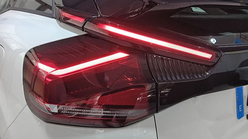 Citroën C4 • 2023 • 11,879 km 6