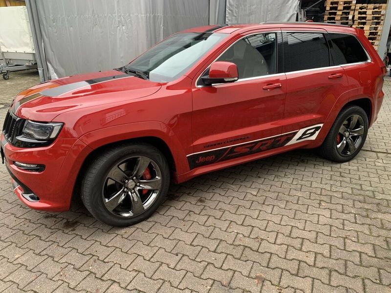 Jeep Grand Cherokee • 2015 • 86,900 km 4