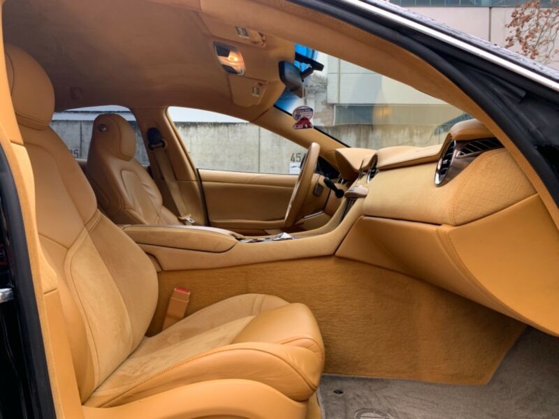 Fisker Karma • 2014 • 108,000 km 11