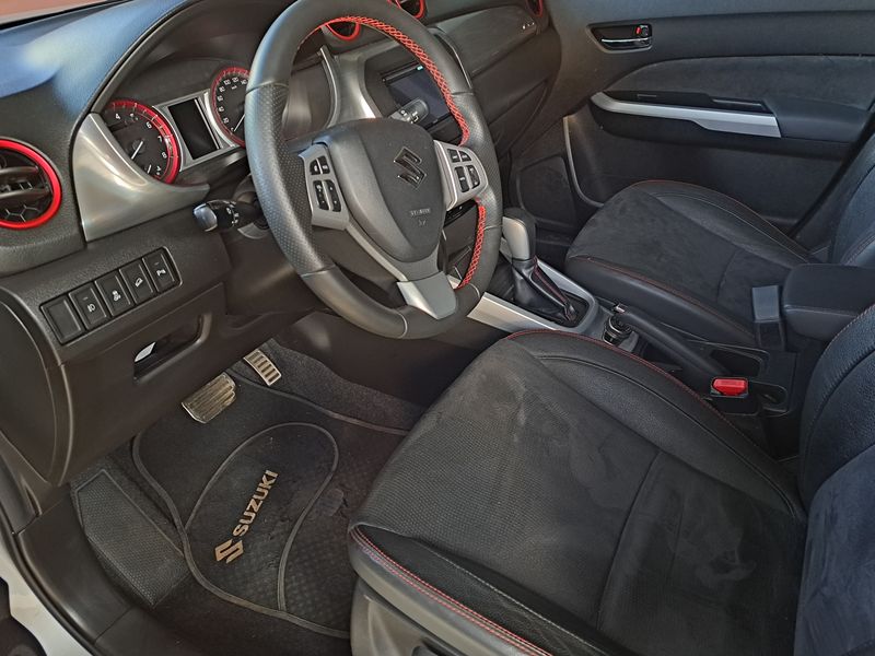 Suzuki Vitara • 2019 • 106,000 km 4