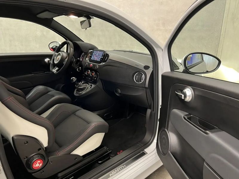 Fiat 500 • 2022 • 35,500 km 6