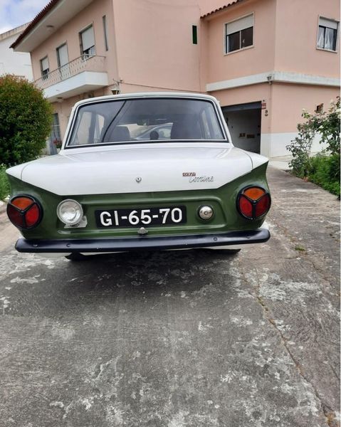 Ford Cortina • 1980 • 60,000 km 4