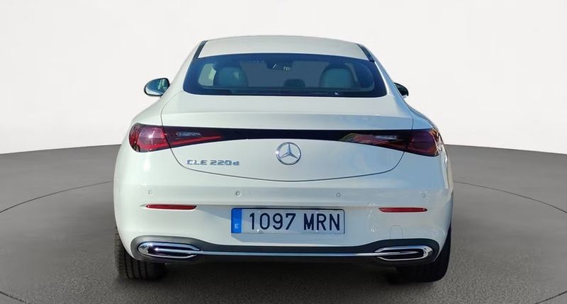 Mercedes-Benz E Coupé • 2024 • 12,553 km 6