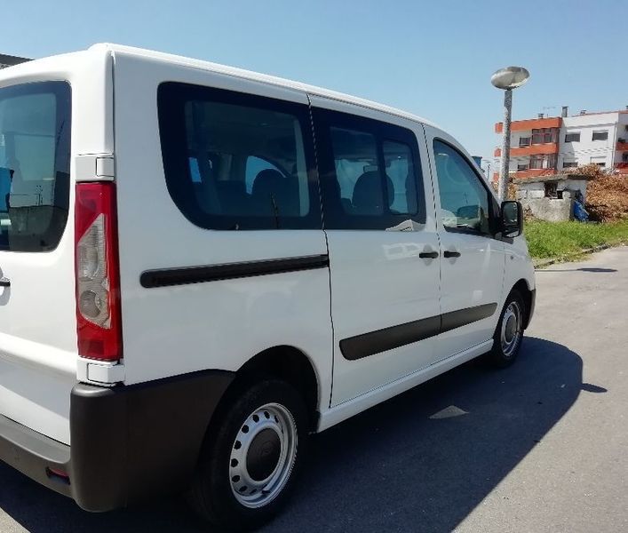 Peugeot 207 • 2007 • 250,000 km 3