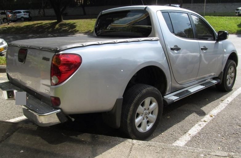 Mitsubishi L200 • 2010 • 130,000 km 3