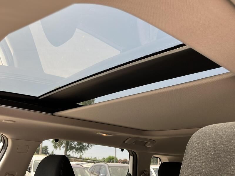 Nissan X-Trail • 2024 • 15,120 km 9