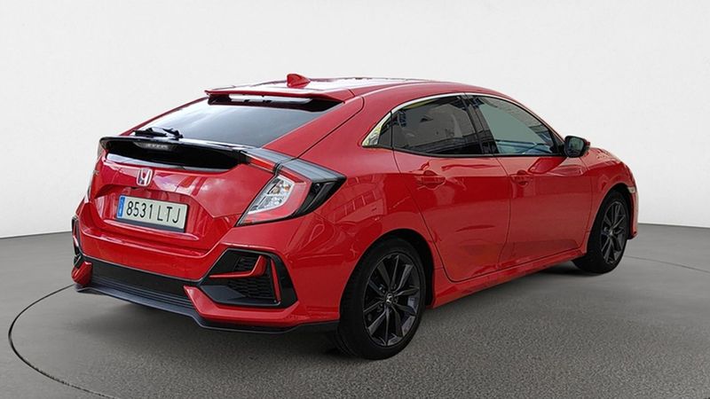 Honda Civic • 2021 • 33,800 km 2
