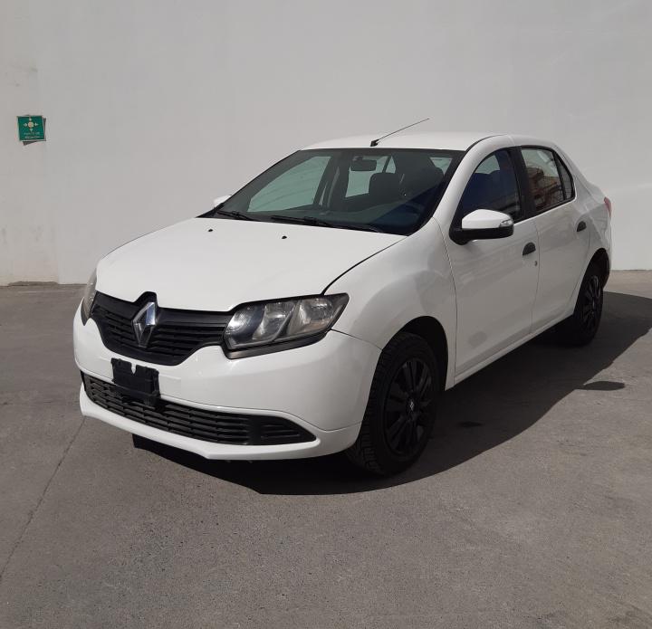 Renault Logan • 2017 • 92,000 km 3