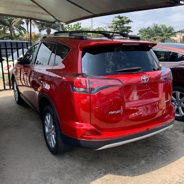 Toyota RAV4 • 2013 • 21 km 3