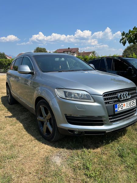 Audi Q7 • 2006 • 311,000 km 3