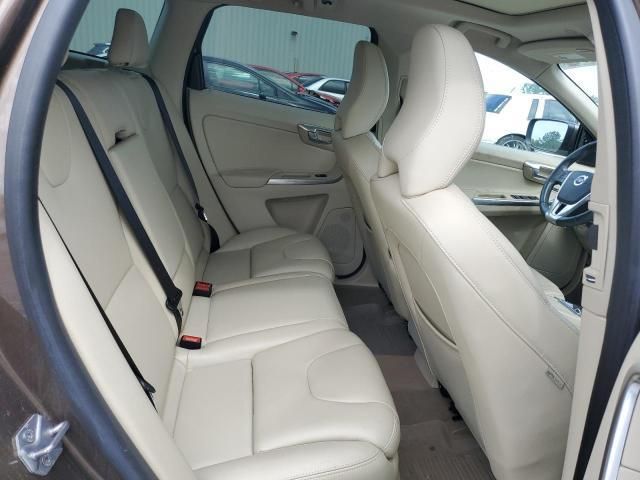 Volvo XC60 • 2015 • 10,000 mi 9