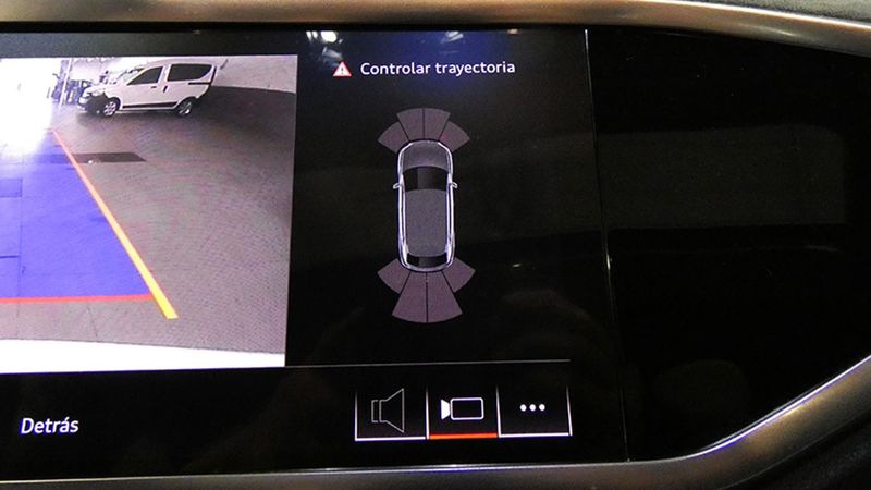 Audi Q3 • 2019 • 61,088 km 14