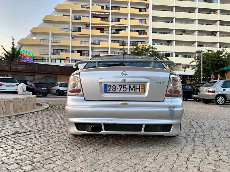 Opel Astra • 1998 • 280,000 km 3