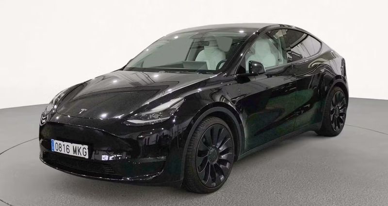 Tesla Model Y • 2023 • 39,514 km 2