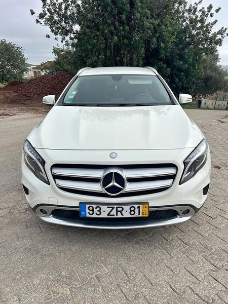 Mercedes-Benz GL-Class • 2014 • 98,000 km 1