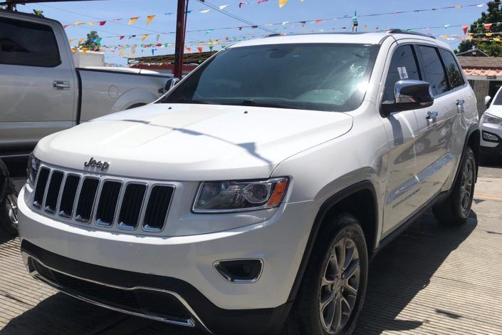 Jeep Cherokee • 2014 • 68 km 1