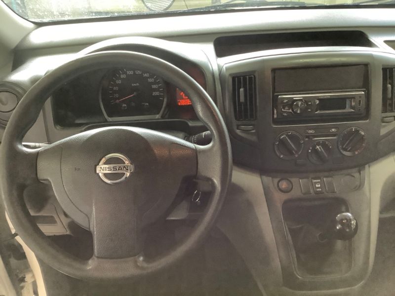 Nissan NV200 • 2015 • 115,000 km 8