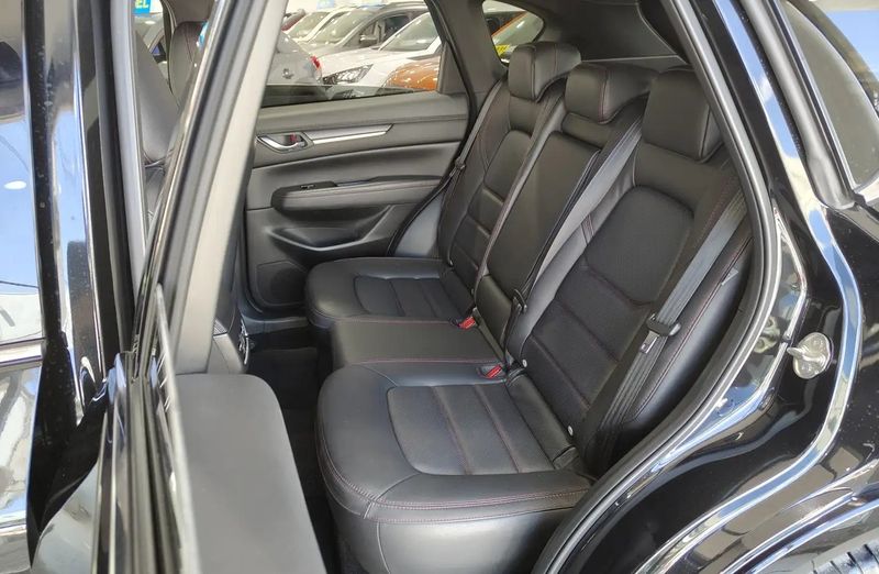 Mazda CX-5 • 2023 • 6,704 km 3