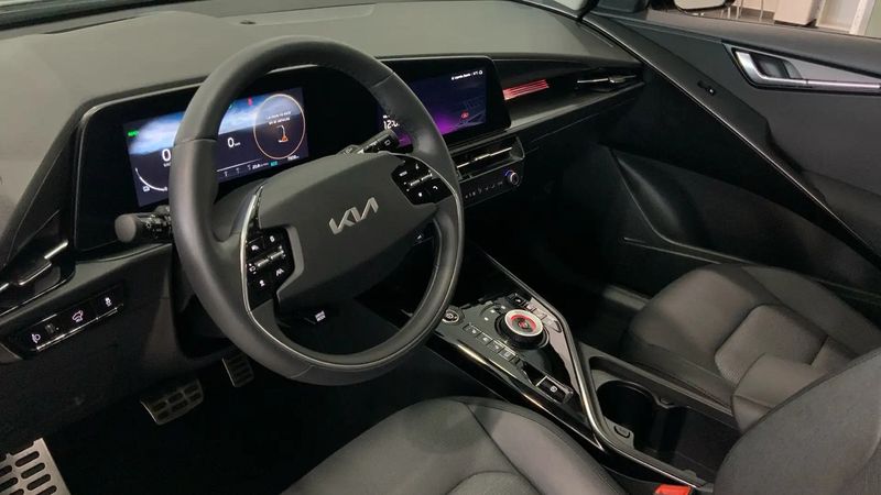 Kia Niro EV • 2023 • 27,800 km 2
