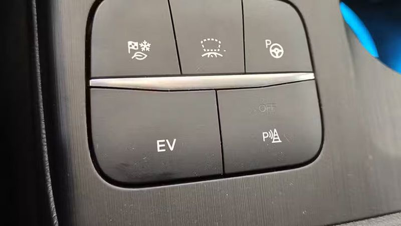 Ford Kuga • 2023 • 39,065 km 32