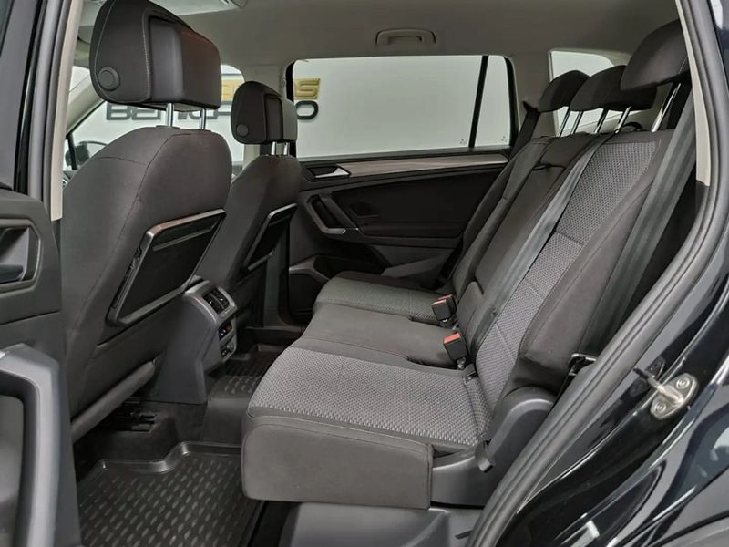 Volkswagen Tiguan • 2019 • 165,000 km 11