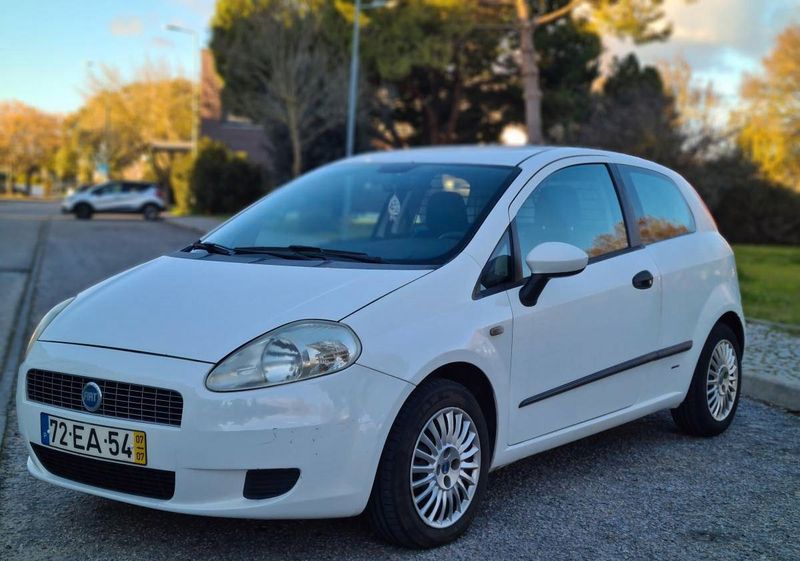 Fiat Punto • 2007 • 299,999 km 1