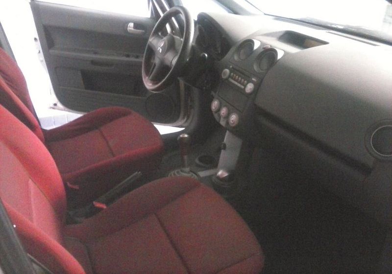 Mitsubishi Colt • 2005 • 170,000 km 3