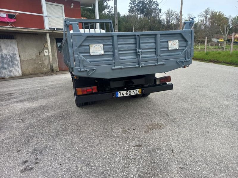 Mitsubishi Fuso canter • 1999 • 114,000 km 6