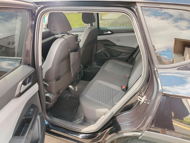 Volkswagen Taos • 2022 • 40,090 km 7