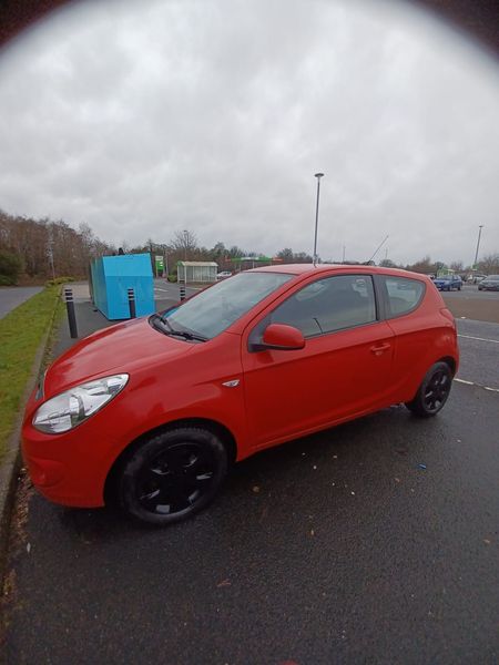 Hyundai i20 • 2011 • 108,000 mi 1