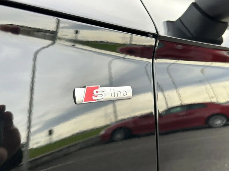 Audi Q5 • 2019 • 173,000 km 12