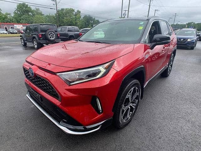 Toyota RAV4 Hybrid • 2021 • 34,500 km 5
