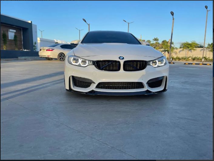 BMW M4 • 2015 • 89,000 km 3