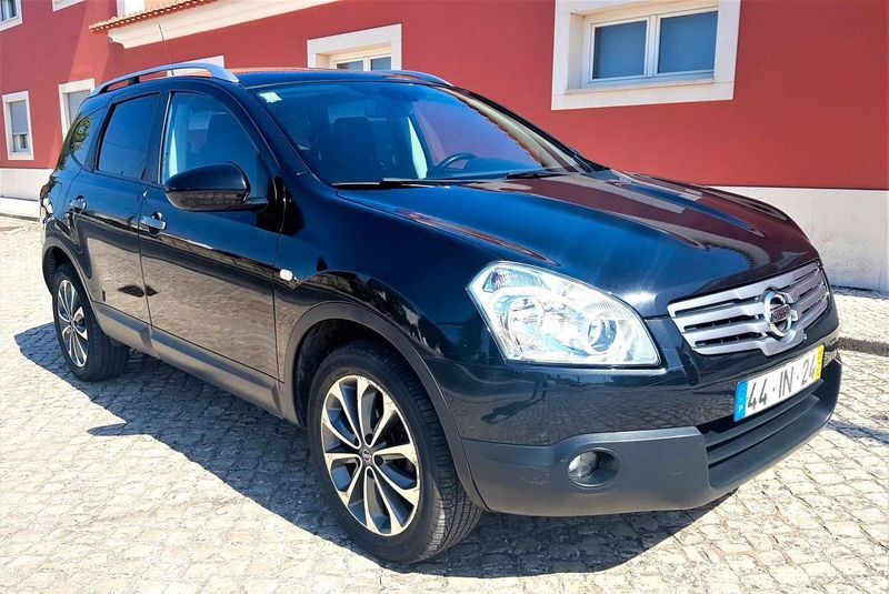 Nissan Qashqai +2 • 2009 • 200,000 km 1