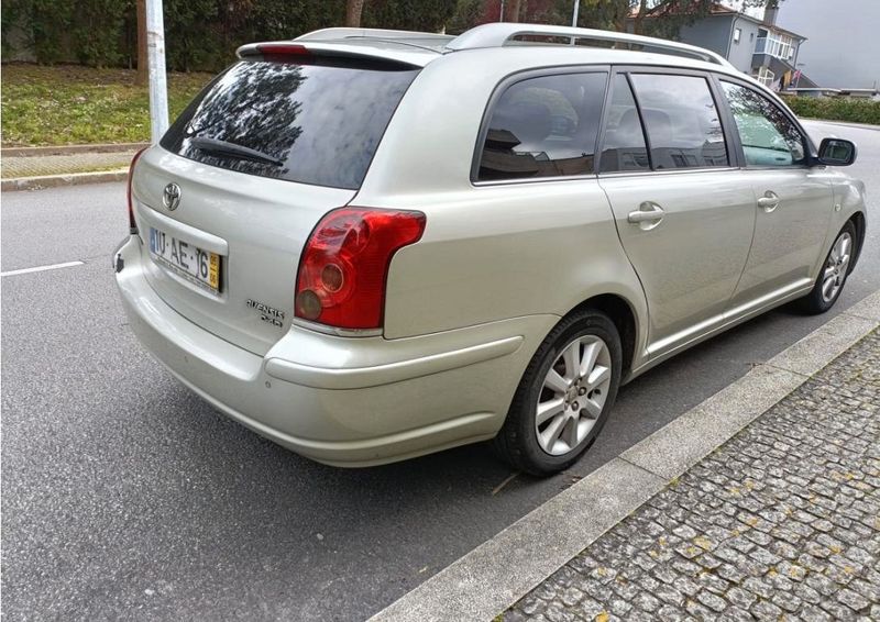 Toyota Avensis • 2005 • 500,000 km 2