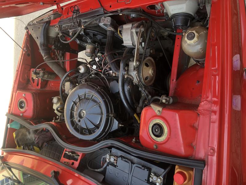 Renault 10 • 1996 • 293,802 km 2