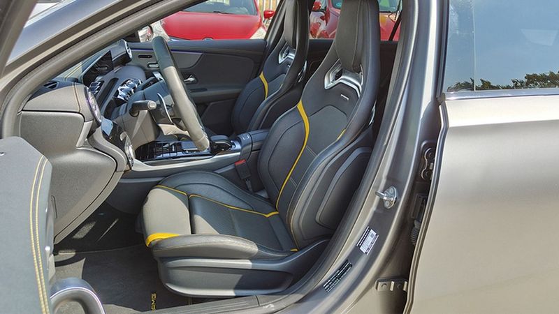 Mercedes-Benz A-Class • 2020 • 89,666 km 9