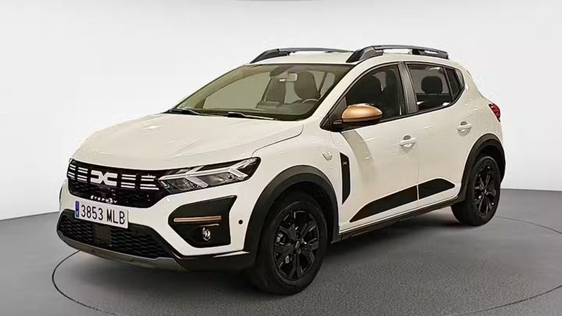 Dacia Sandero • 2023 • 1,576 km 1