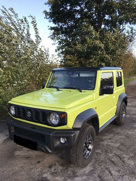 Suzuki Jimny • 2019 • 57,300 km 1