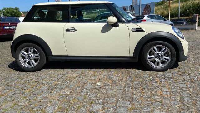 MINI Cooper • 2014 • 89,024 km 3
