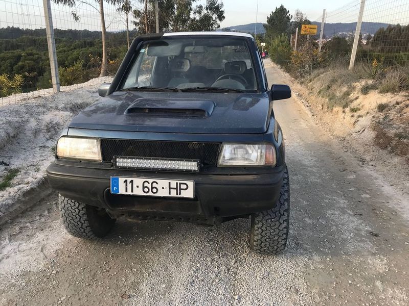 Suzuki Vitara • 2010 • 194,000 km 2